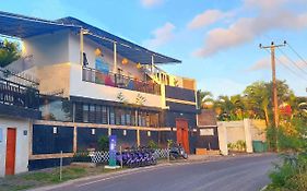 Hustay Guest House - Canggu