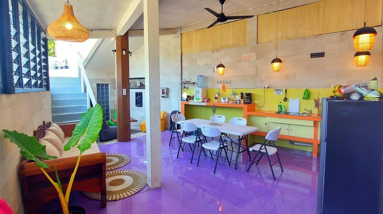 Hustay Guest House - Canggu Exterior photo